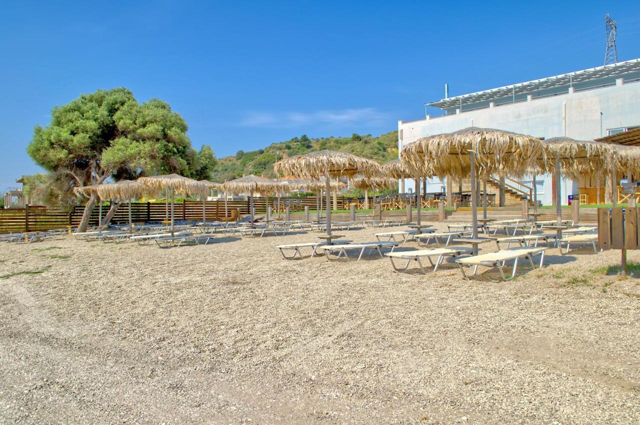 Epipleon Luxury Suites -105- Δωμάτιο 35Τμ Με Βεράντα 35Τμ Μπροστά Στη Θάλασσα Nafpaktos Exterior foto